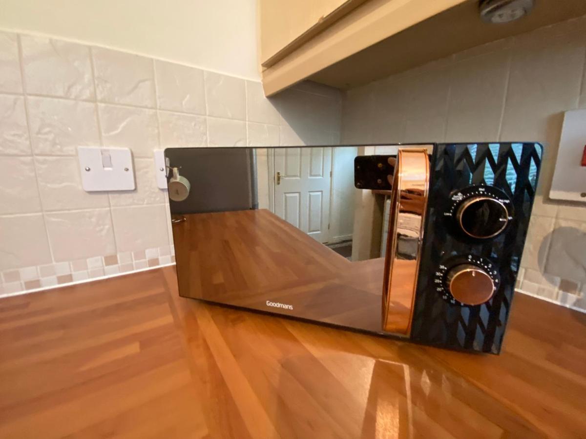 Wellingborough Cosy Hub Villa Great Harrowden Eksteriør bilde